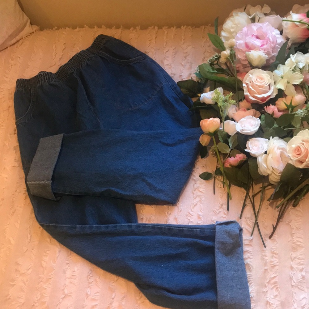 👑2 for $20👑 stretchy high waisted mom jeans